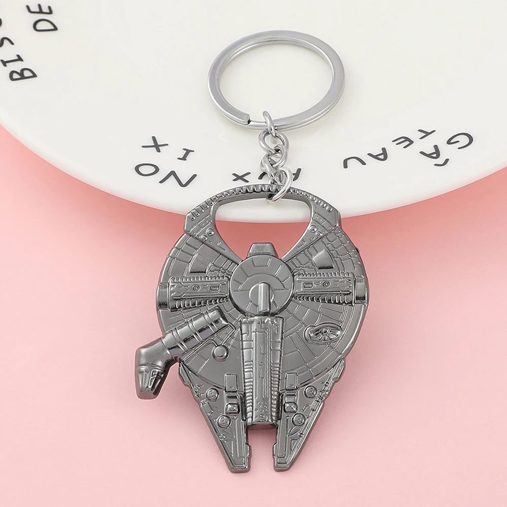 Disney Classic Sic fi Movie Star Wars Key Chains Millennium Falcon