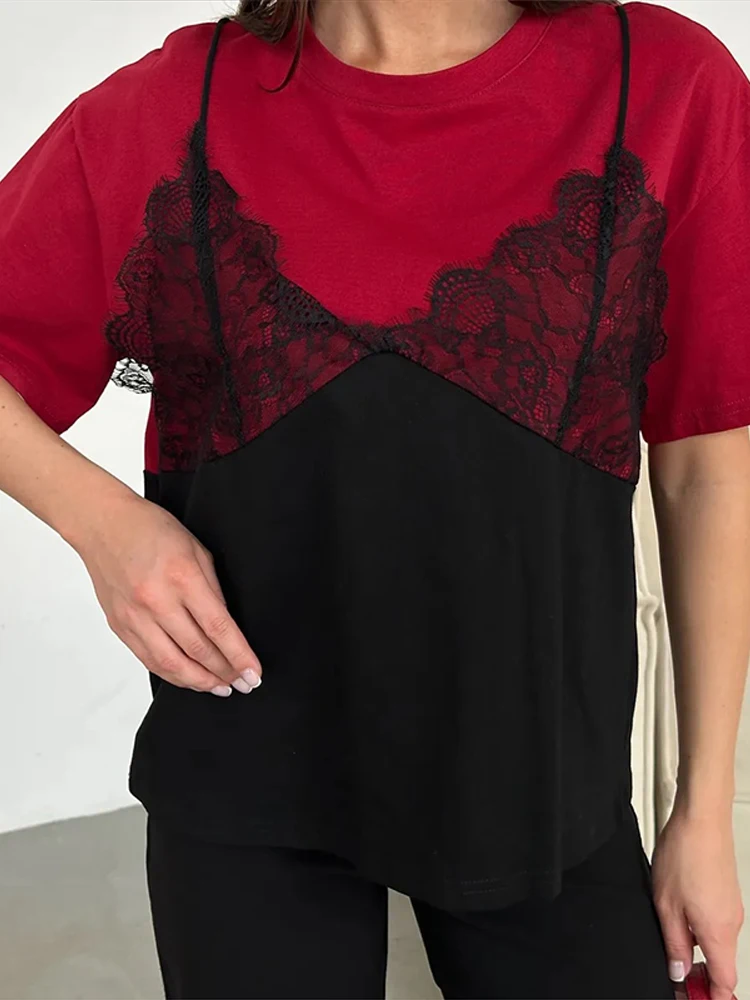 Spitzen-Patchwork T-Shirt mit Fake-Zweiteiler-Effekt für Damen, Eleganter Rundhalsausschnitt, Kurzarm, Locker Geschnittenes Oberteil, Frühlings-Chic, Neue Club- und Partykleidung – Detail 35