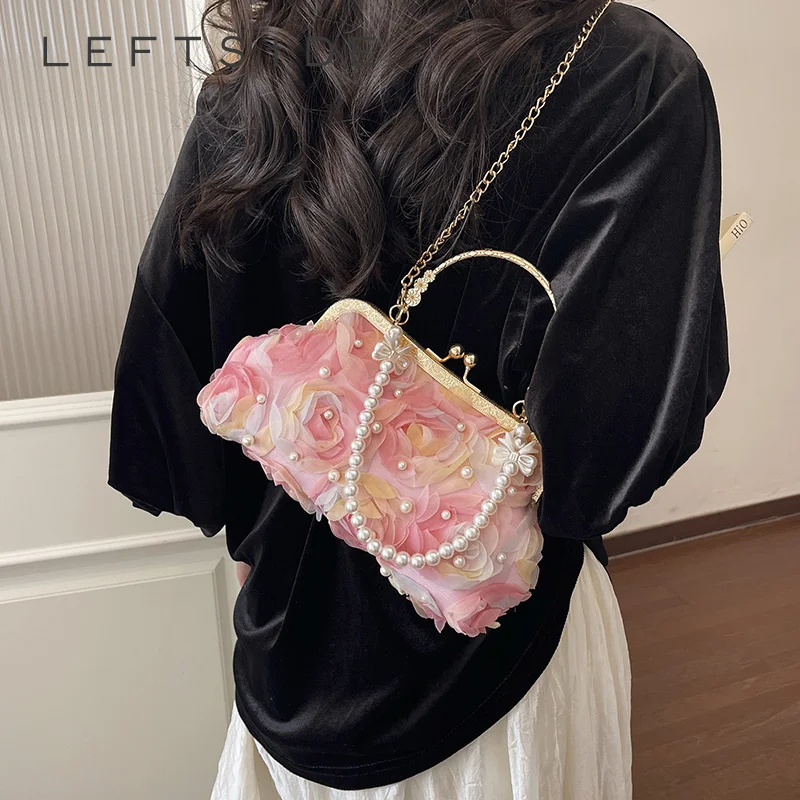 Sac à main élégant à motif floral avec fermoir Kisslock, sac à bandoulière pour femme avec perles et sangle métallique, idéal pour mariage et soirée, sac bandoulière à chaîne élégante 2026 1 Sac à main élégant à motif floral avec fermoir Kisslock, sac à bandoulière pour femme avec perles et sangle métallique, idéal pour mariage et soirée, sac bandoulière à chaîne élégante 2026 1