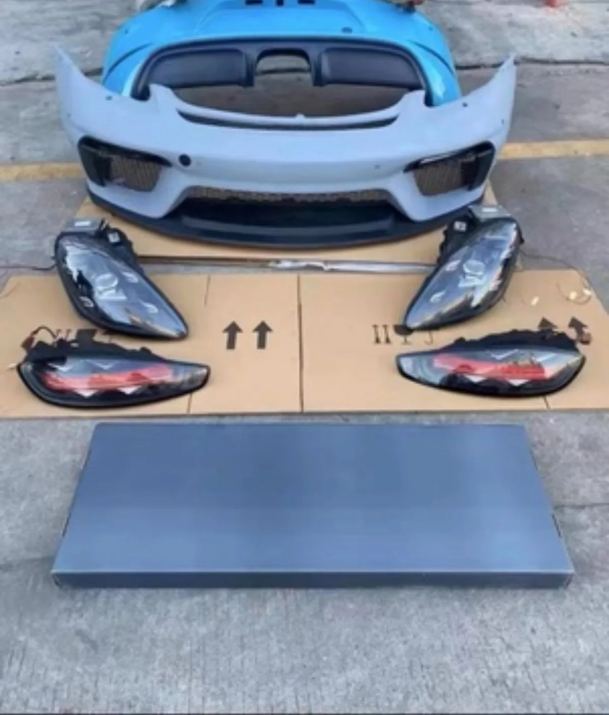 

Комплект для автомобильного переднего и заднего бампера с объемным кузовом для Porsche 981, модифицированный 718 Cayman boxster, гоночная решетка, фара, задний фонарь