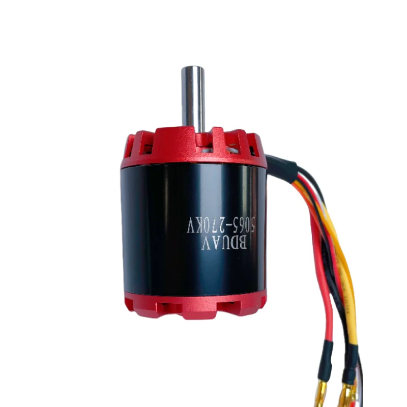 Moteur RC brushless haute performance 140KV à 320KV, ouvert pour montrer le stator et le rotor.