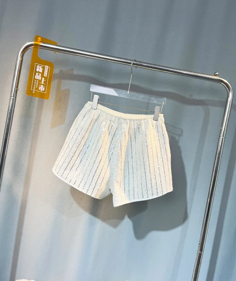 2023 Autumn Shorts New Fashion Elastic Waist Heavy Embroidery Diamond Drills Versatile Shorts Women Shiny A-line Wide Leg Pants
