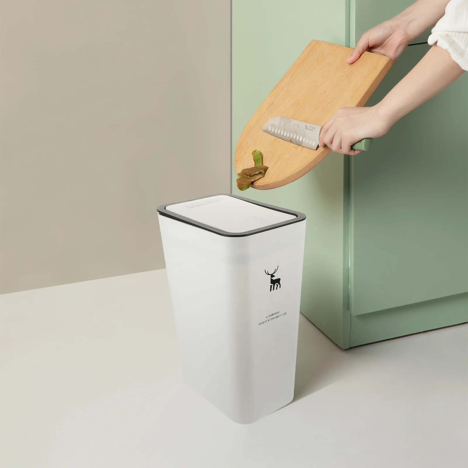 

22x15.5x33cm Push Type Trash Can Kitchen Bathroom Garbage Office Trash Caneseses Garbage Wastepaper Bin Trash Holder Kitchen