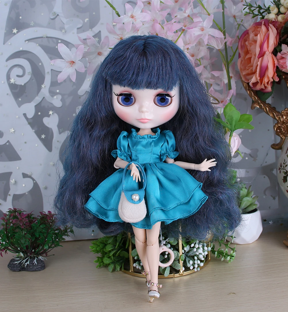 Mia – Premium Custom Neo Blythe Doll with Blue Hair, White Skin