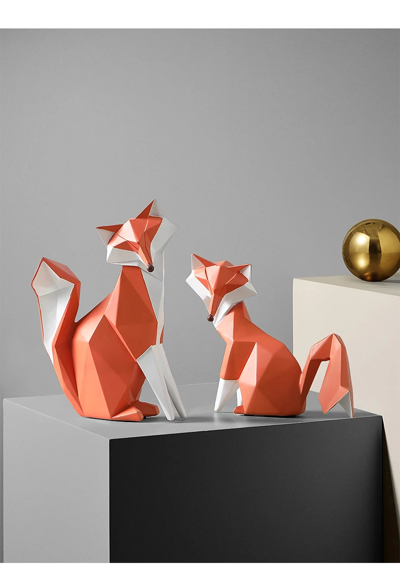 Creative Geometric Fox Statue