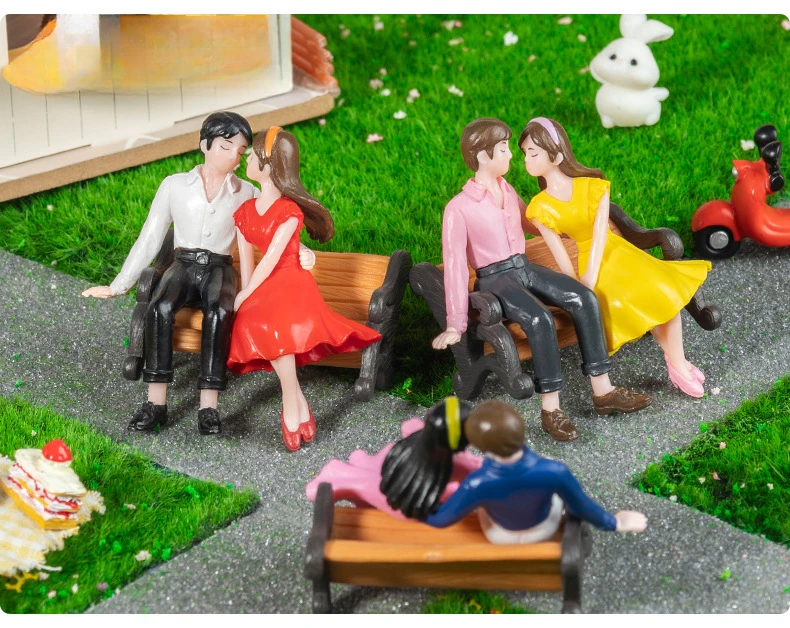 2pcs Miniature Fairy Garden Accessories Cute Kawaii Lovers Ornament Statue Figurines Home Garden Landscape Dollhouse Decoration
