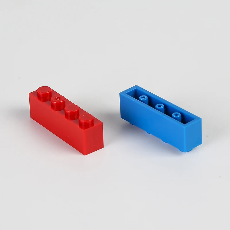 33pcs/Lot 1X4 Dots Idea MOC Bricks Designer Building Blocks Accessories Parts NO.3010 DIY Educational Toys for Children Diy