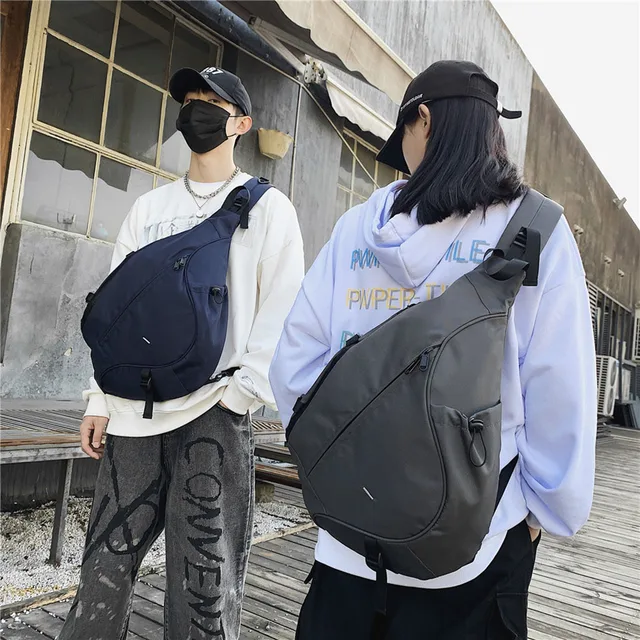 Mochila de hombro ligera para hombre, bolsa cruzada de pecho de gran  capacidad con bloqueo de corazón y ocultismo - AliExpress