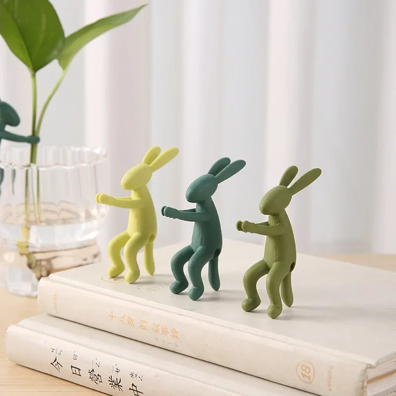 Rabbit-Shaped Plant Stem Support and Cutting Holder for Sprouts, Stems, and Shoots