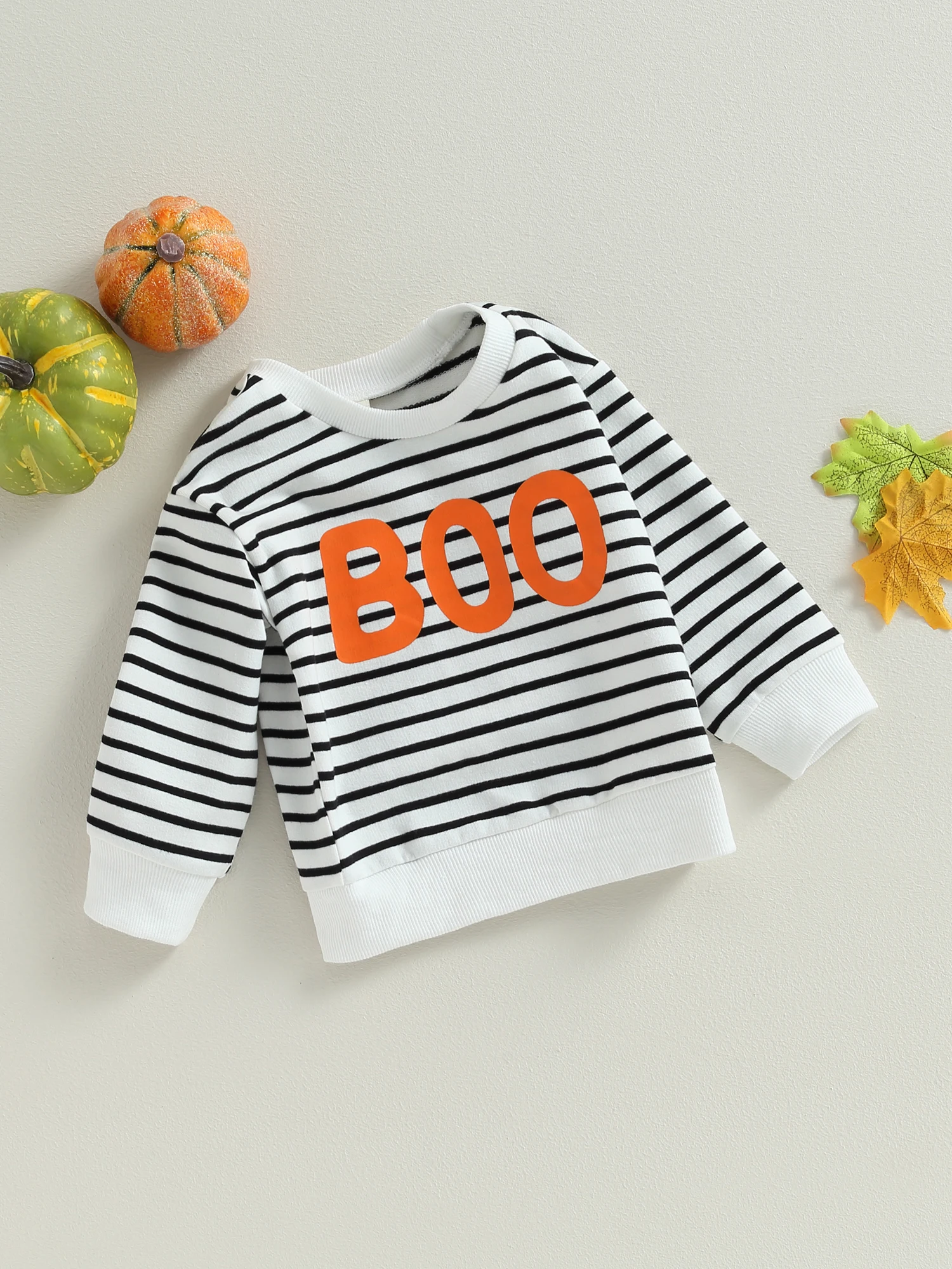 

Adorable Toddler Halloween Sweatshirt with Boo Crew Letter Print - Long Sleeve Crewneck Pullover Sweater for Baby Girls and