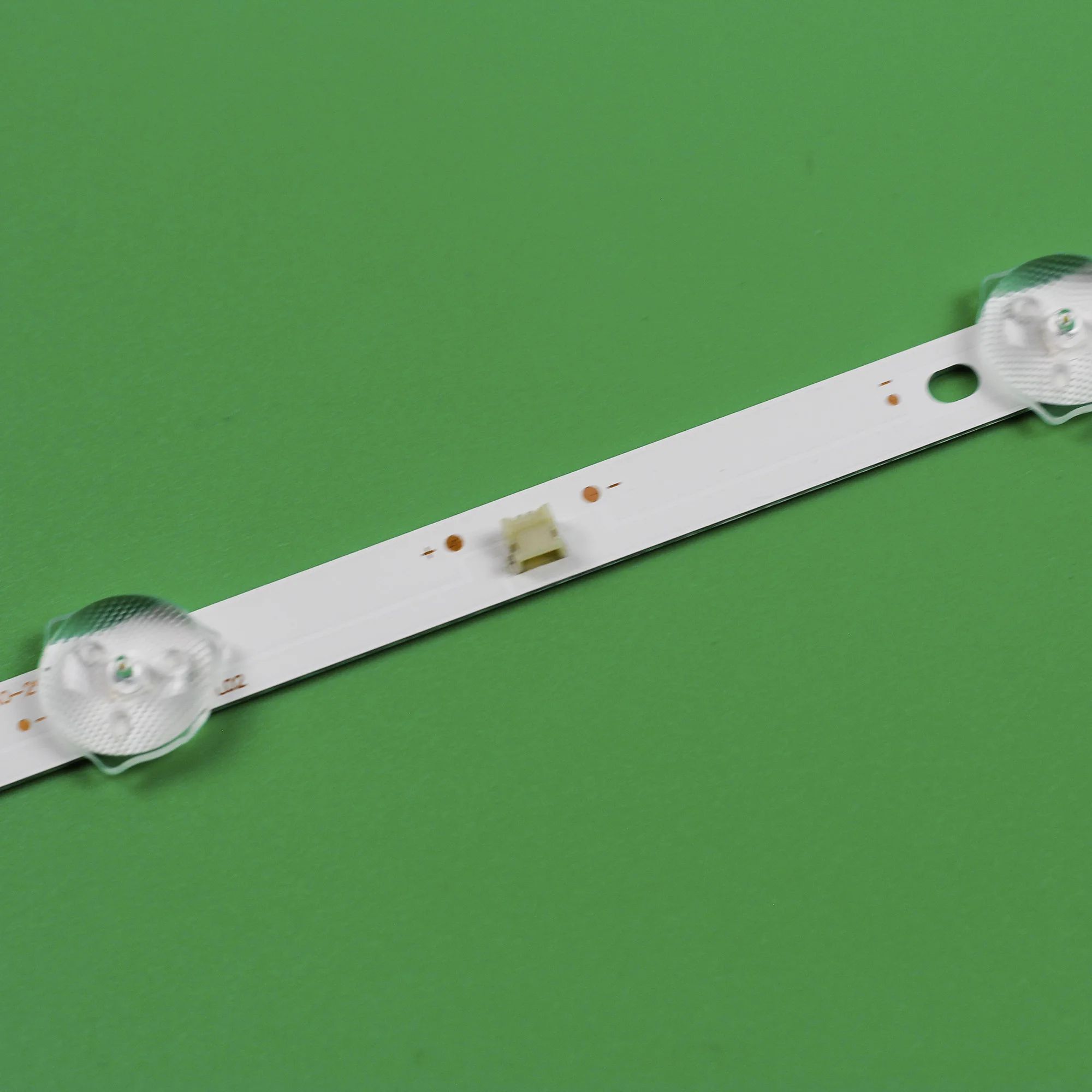Akira 32LED38P AKTV3221  LED   32 LED Ʈ Ʈ JS-D-JP3220-041EC MS-L0928-L MS-L0928-R E32F2000 D32-0A35