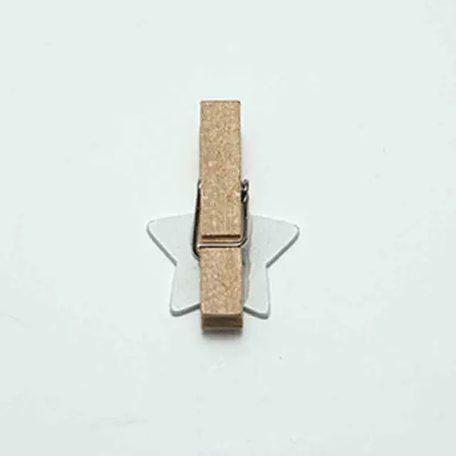 목재의 따뜻함이 가득한 기억의 보관함