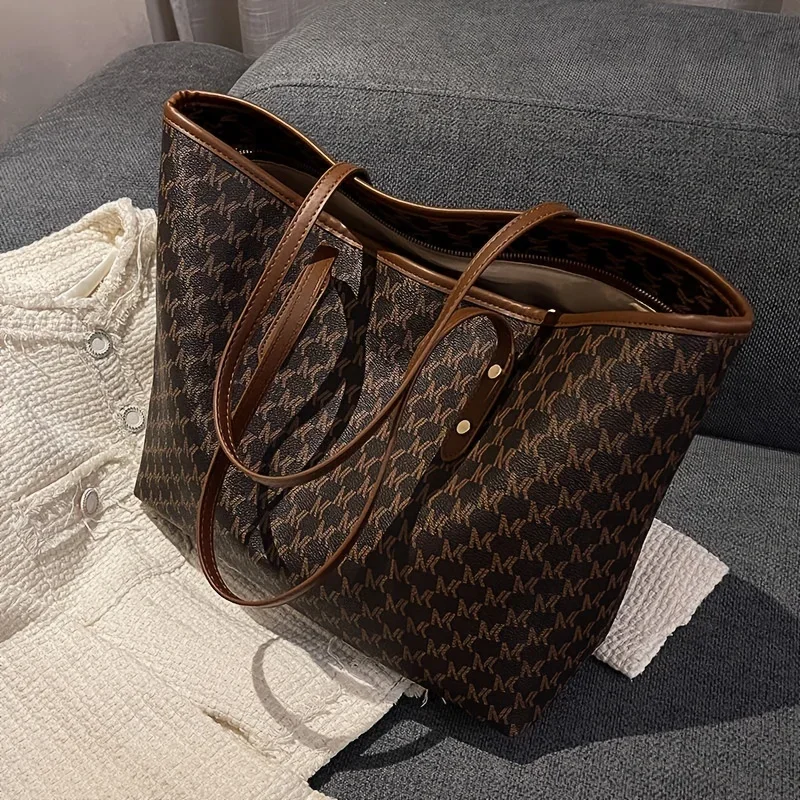 High-end Sense Large Capacity Bag Niche Versatile Commuter Bag Women's 2024 New Trendy Texture Tote Bag
