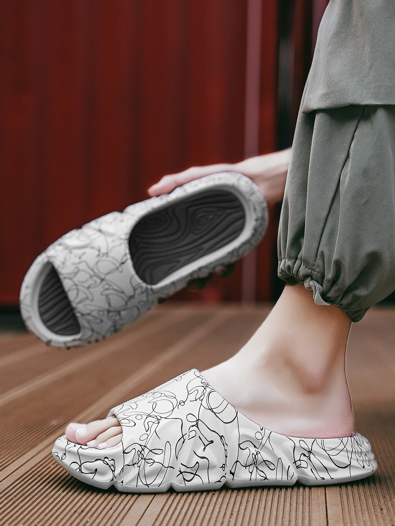 Pánské pantofle s protiskluzovou podrážkou, měkká pěnová, s tlustou podrážkou, pro vnitřní použití_voghion.com