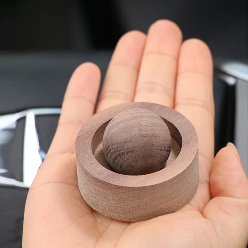 Description Picture 4 of itemSolid Wood Spherical Essential Oil Wooden Essential Oil Diffuser Bedroom Aromatherapy Eliminate Room Odor With Home Decoration