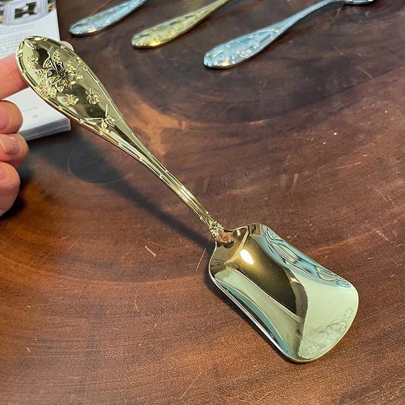 

Stainless Steel Spoon Net Red Golden Dinner Long Handle Stirring Dessert Spoons For Kitchen Accessories Gadgets
