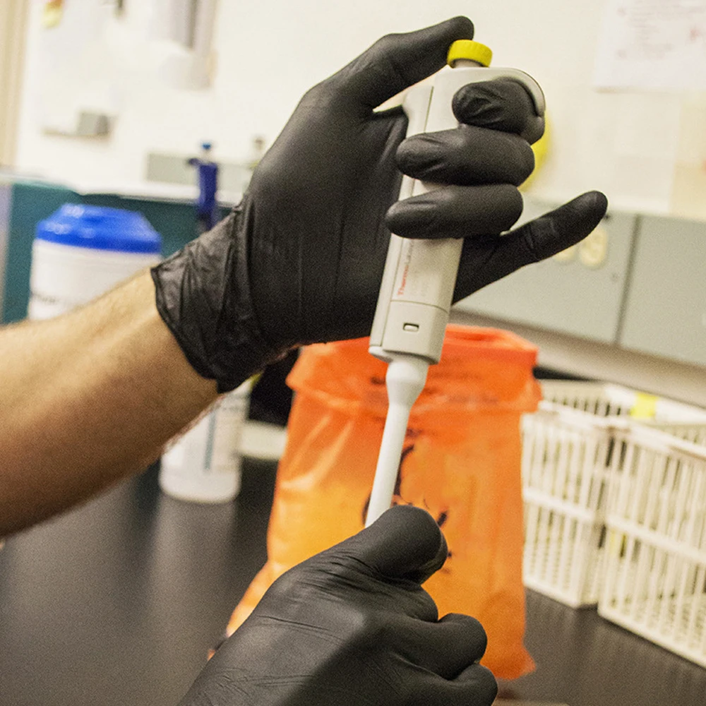 Description Picture 5 of item50/100/200/400/1000pcs   cleaning gloves, nitrile gloves, black food grade disposable gloves, kitchen gloves, dishwashing gloves