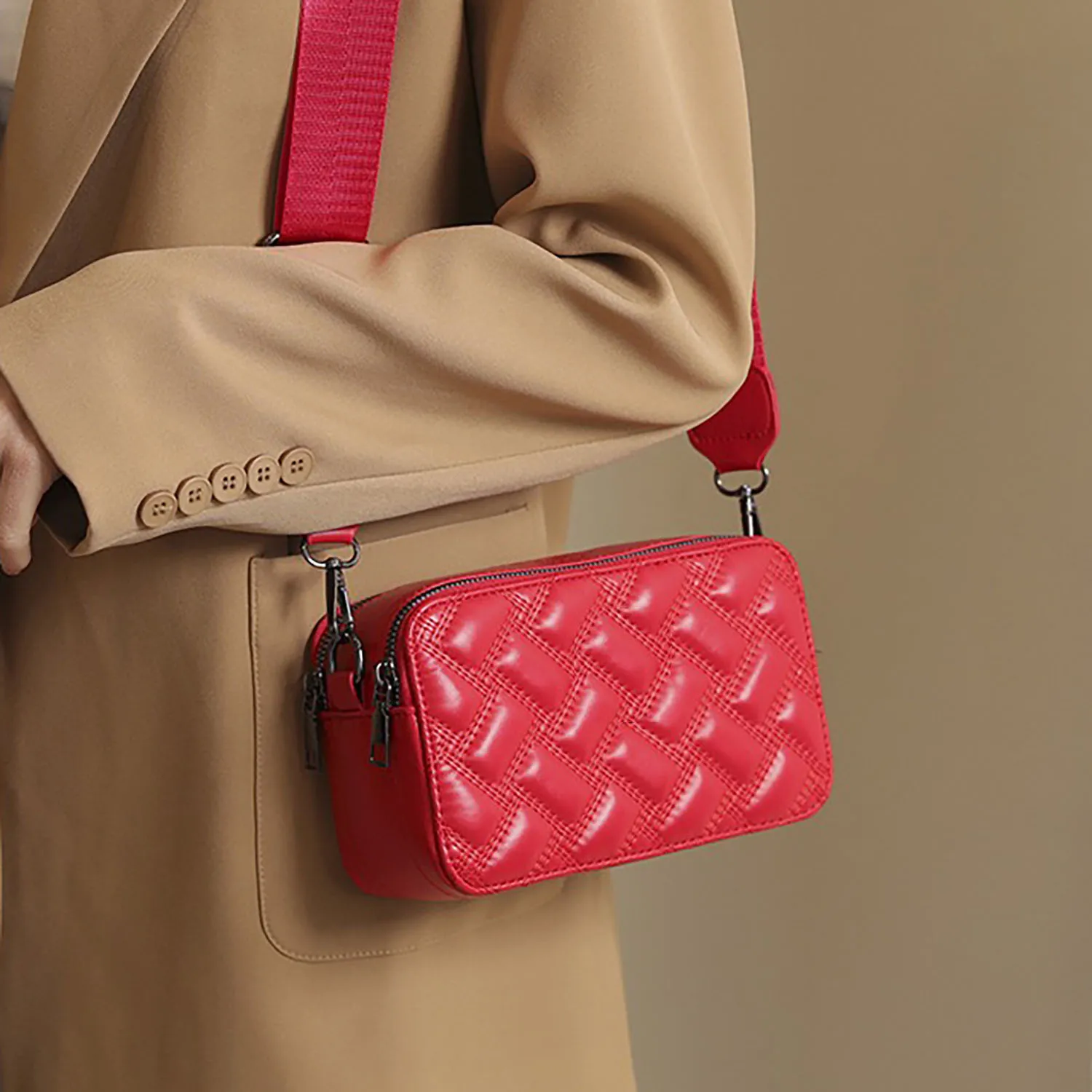 Women's K-G Shoulder Bag Designer Luxury Camera Bags Fashion Ladies Zip Letter Small Square Bag