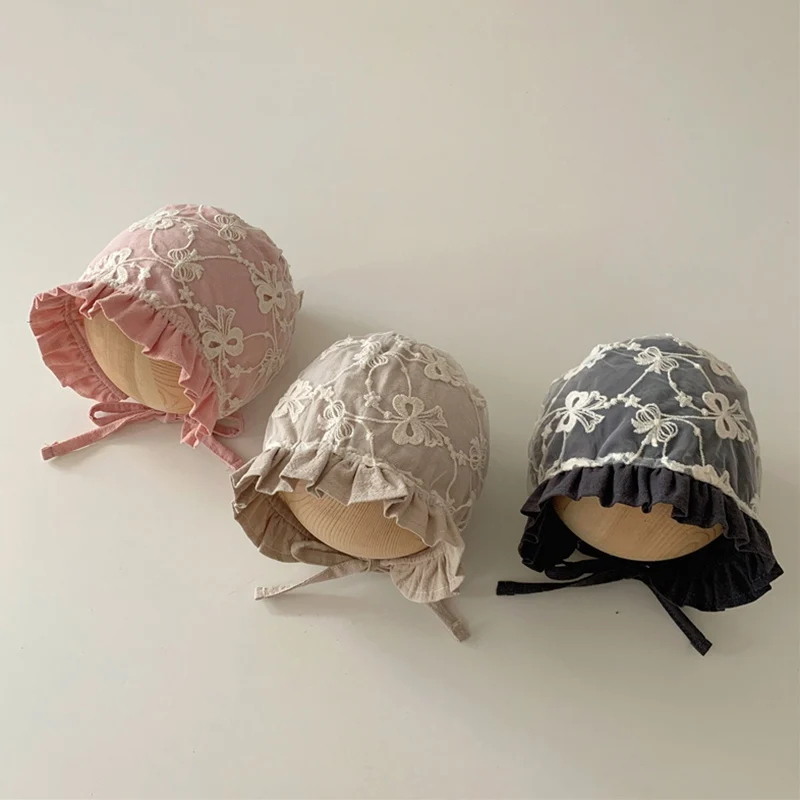 

Baby Girls Hat Lace Embroidery Bonnet Breathable Mesh Kids Cap Newborn Infant Princess Palace Adjustable Beanie Hats