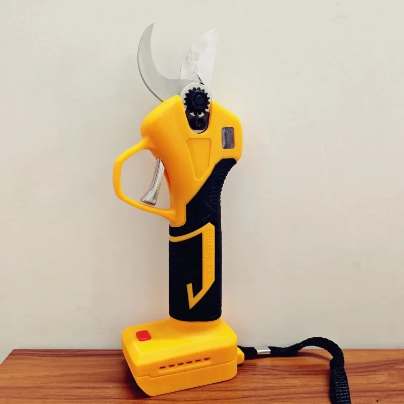 Fit for Dewalt 20V Battery Brushless Scissor Cordless Pruner Shears Electric Branches Cutter Pruning Garden Power Tools 5