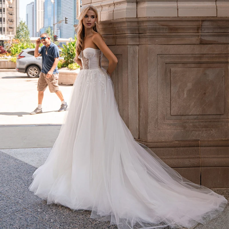 

Bohemian Sleeveless Tulle Wedding Dresses Sexy Sweetheart Neckline A line Off the Shoulder Corset Back Bridal Gowns