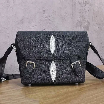2023 New Designer Luxury Pearl Fish Skin Men Shoulder Bag Business Stingray Genuine Leather Man Messneger Bag Lager Capacity 50