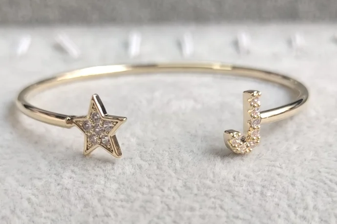DOREMI Custom Initial Letter Birthstone Coloful Zircon Letter Cuff Bangle Women Custom Moon Star Heart Charm Bangle Gift Jewelry