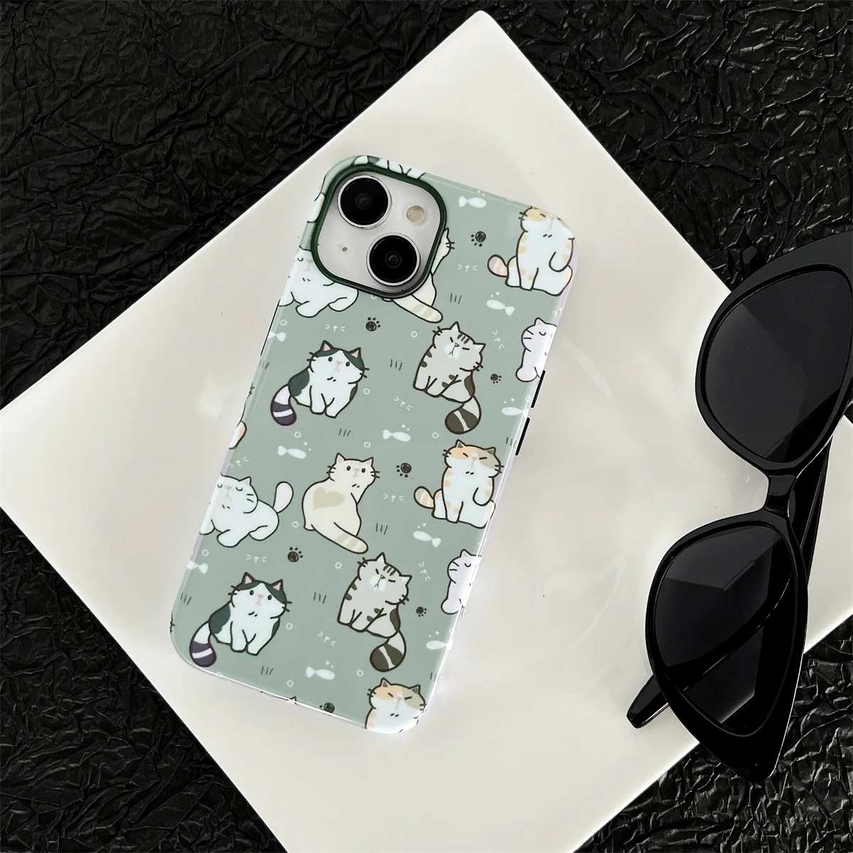 Cute kitten series intInclusive Phone Case Two-In-One Film Protective Shell For iPhone 15 14 13 12 11 Pro Max Plus Mini