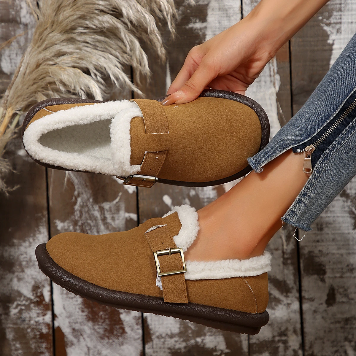 Women's boots Frosted suede soft soled plush ankle boots Autumn and winter fashion with a single plus-size women's shoes