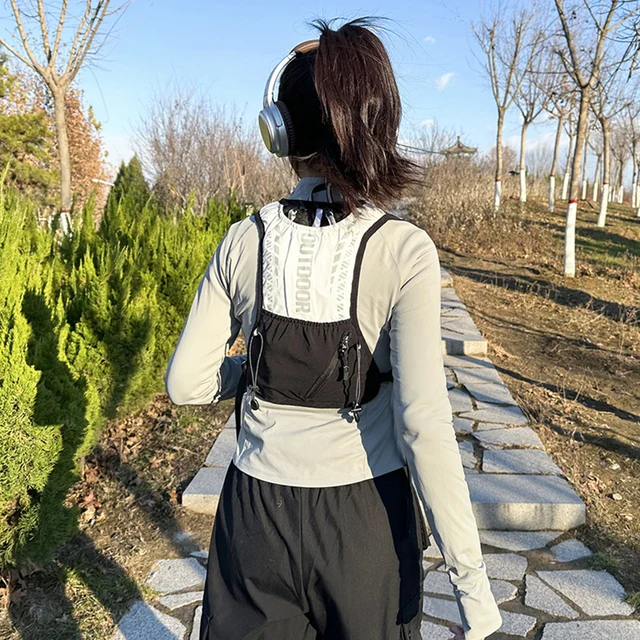 Hydration Running Vest Waterproof Water Bladder Daypack Breathable Outdoors Hydration Pack for Hiking Trail Running 3