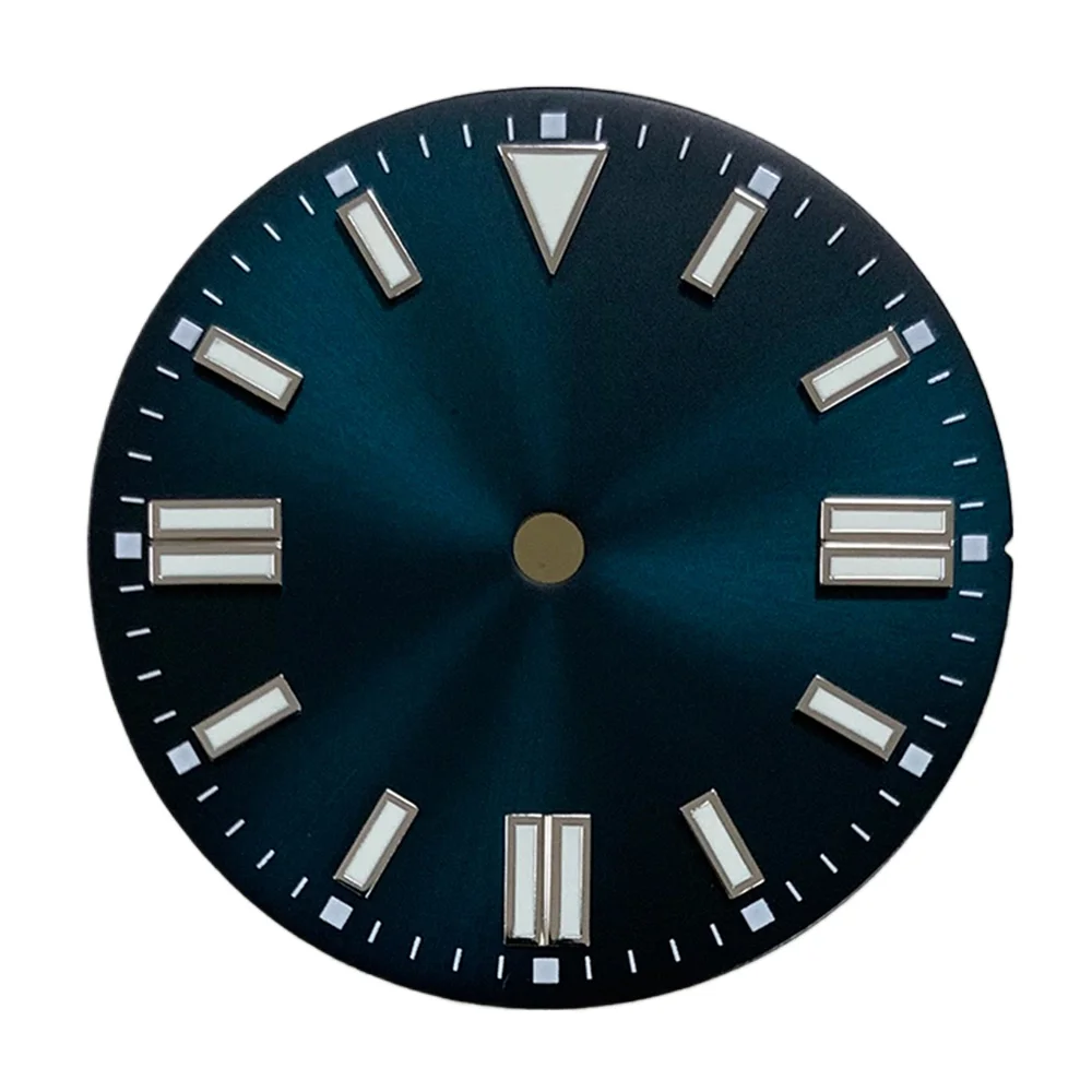 Green Luminous Watch Dial with Date Feature