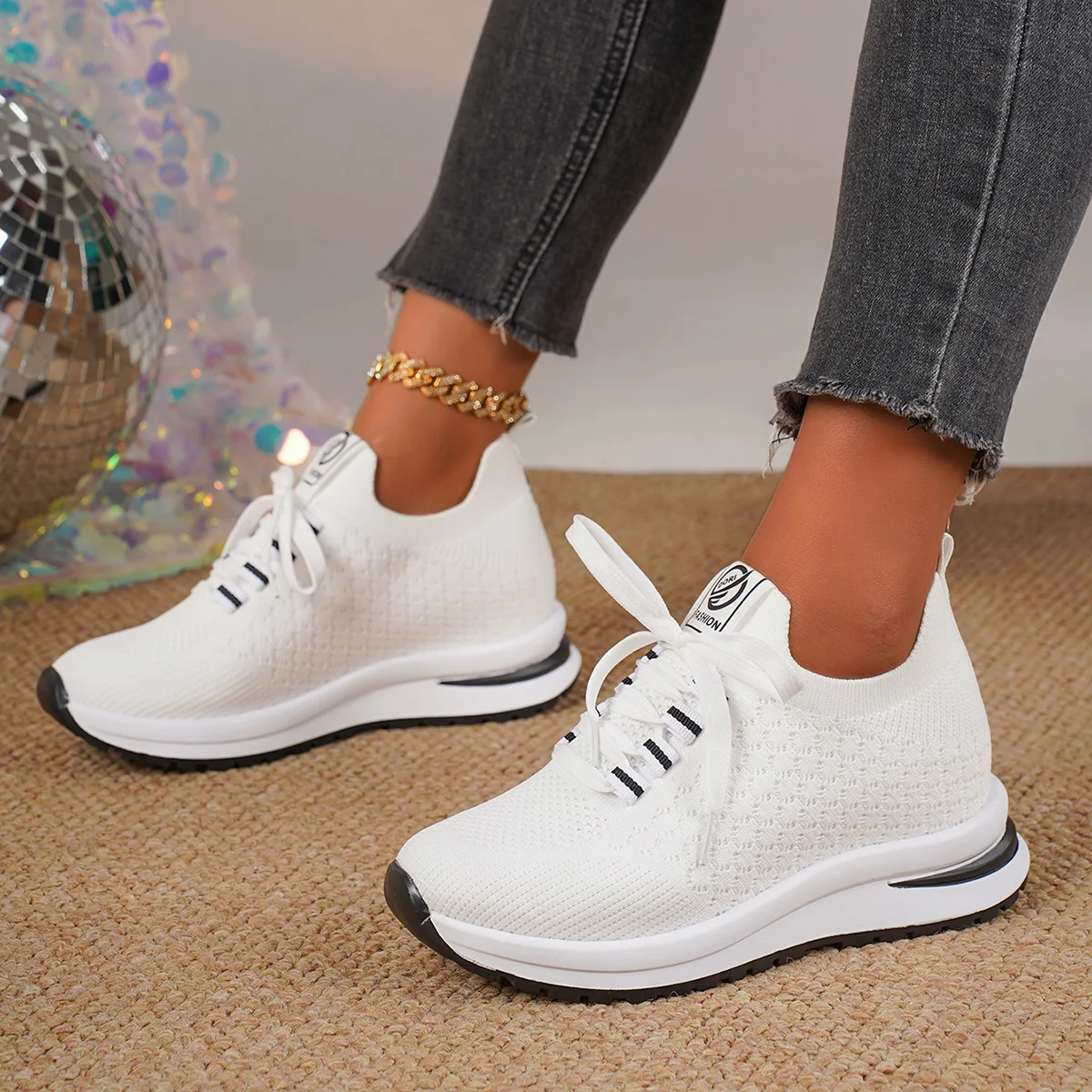 Women's Casual Lace-up Shoes Summer New Style Heightening Anti-Slip Thick Heel Knitting Mesh Rubber Bottom Sneakers