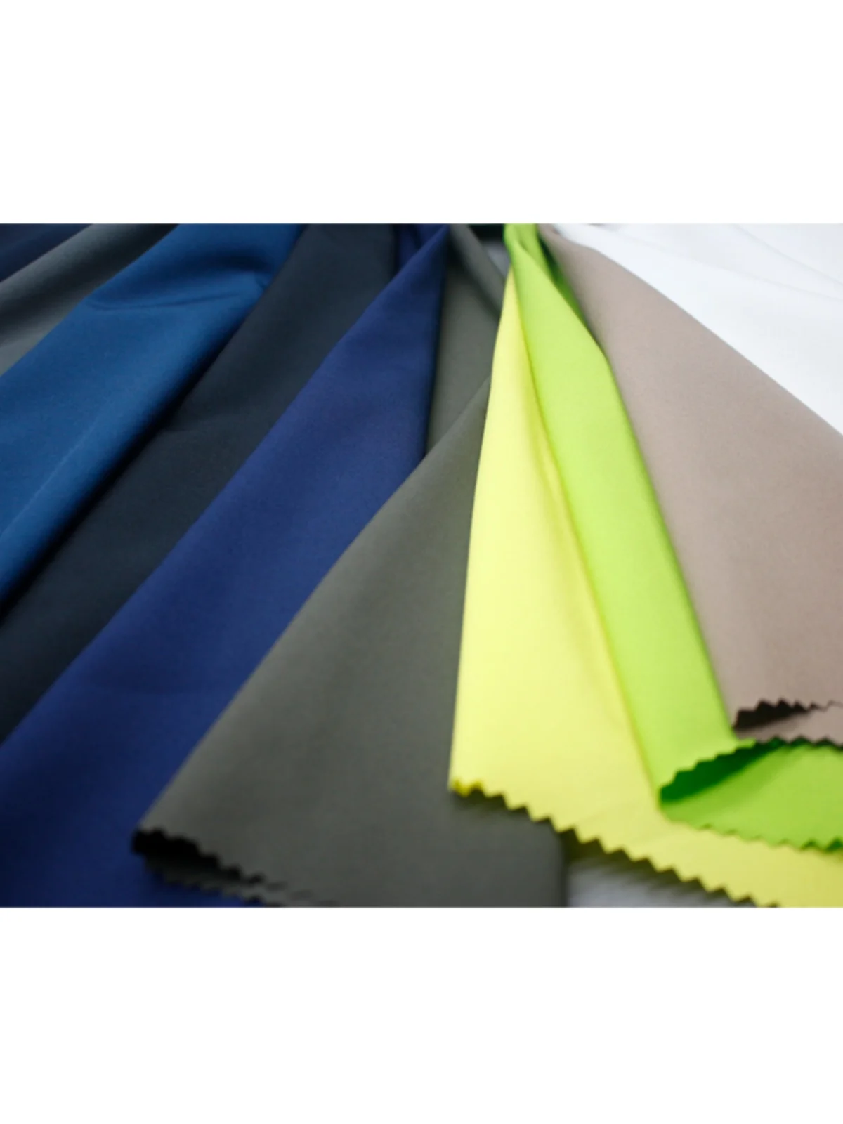 Slide image a1fccca2ef2e4a9e90e36c467c2462e9