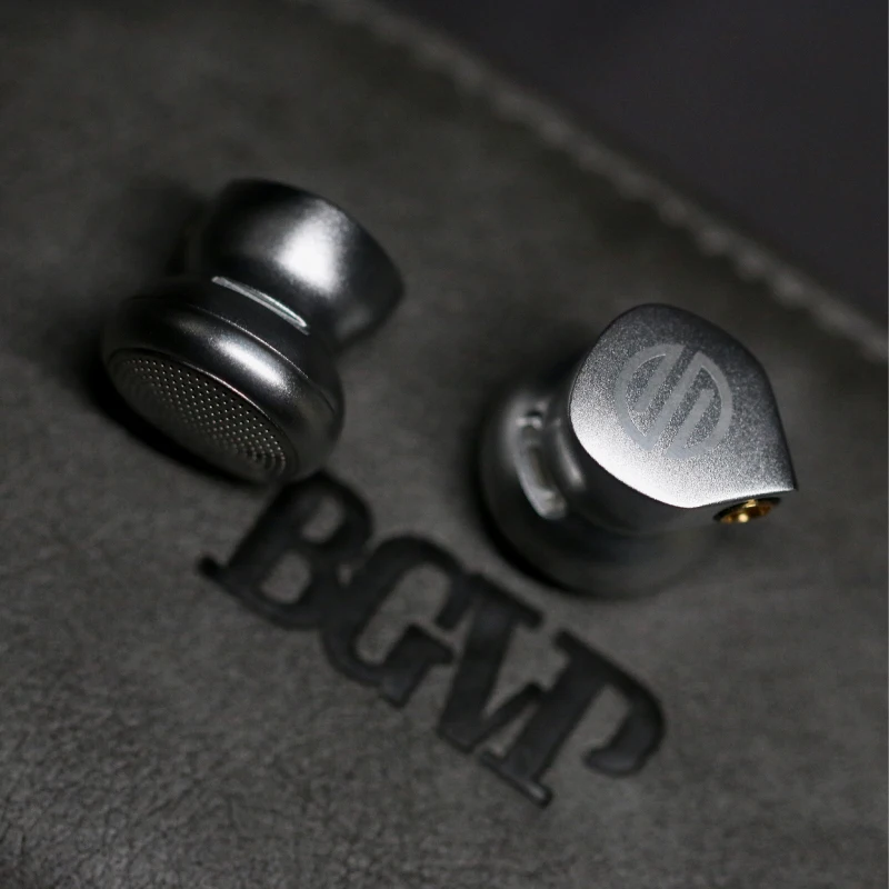BGVP DX6 LCP Liquid Crystal Diaphragm Bass Metal Flat Head Hifi Music Monitor Audiophile MMCX In Ear Stereo Earphone Headphones