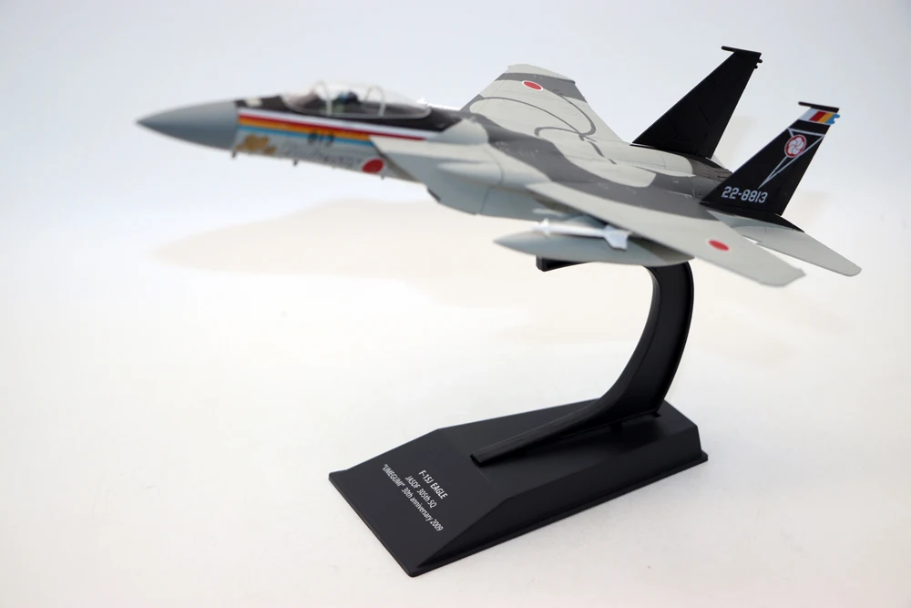 New 1/100 Scale F-15J EAGLE JASDF 305th SQ UMEGUMI 30th