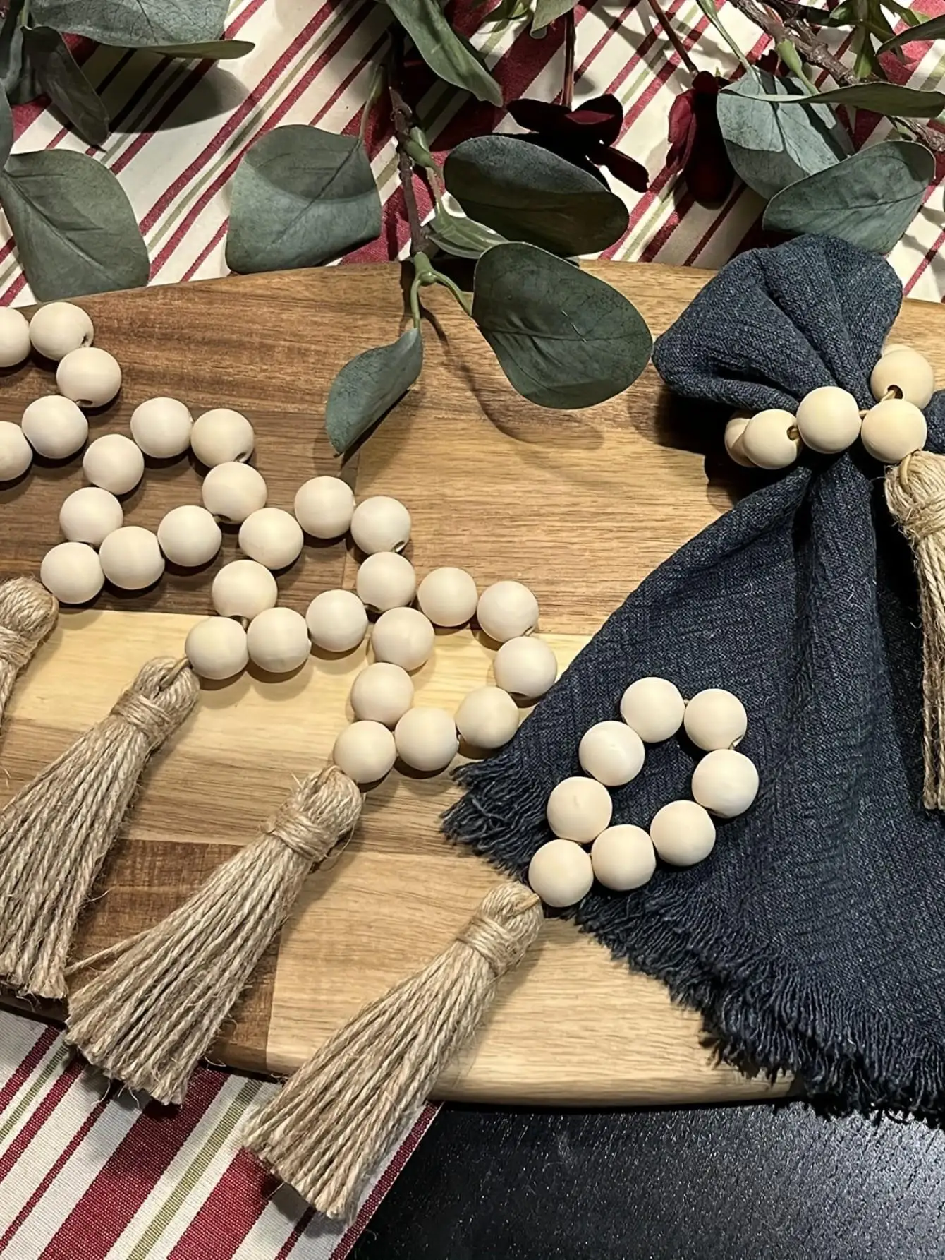 1 set of 6 wooden beads, hemp rope tassels, napkin ring buckles