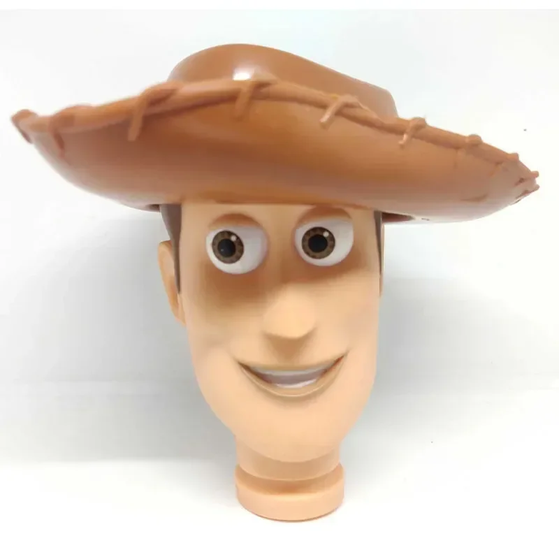 Genuine Bulk Toy Story Accessori Per Cappelli Legnosi Ornamenti Modello, Leggermente Imperfetti, Attenzione, Accessori Legnosi Toy Story.