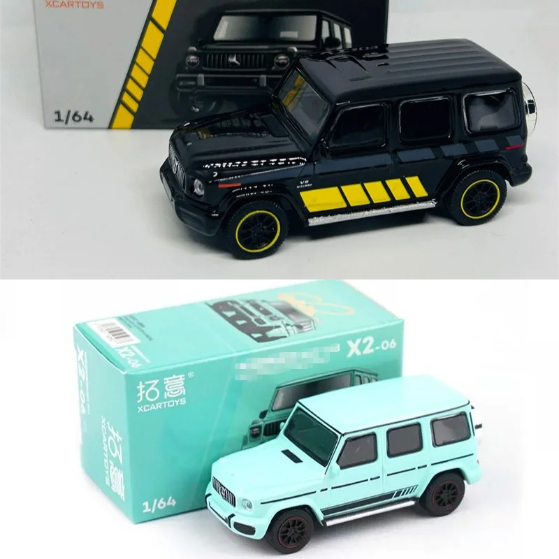 

XCarToys 1:64 MB G63 black / Blue Diecast Model Car