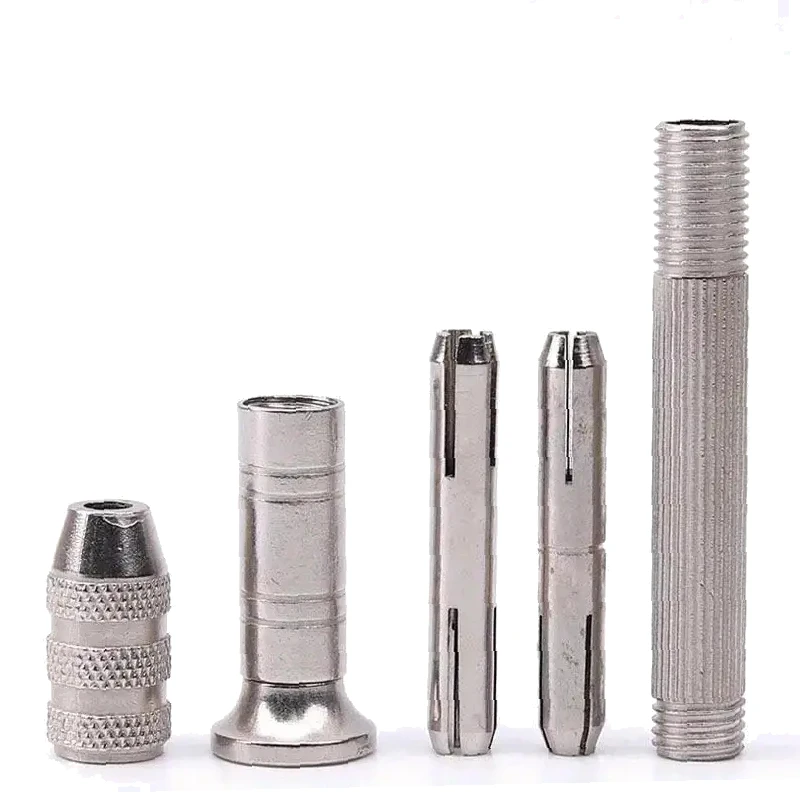 Demonstration af læderreparation med sykniv