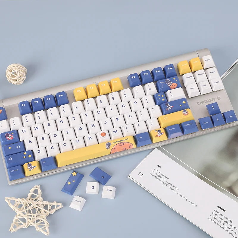 Chaves Conjunto Astronauta Tema Keycaps Pbt Tintura Sublimação Chave Tampões Cherry Perfil Keycap para 40 61 64 68 84 87 96 98 104 108 130