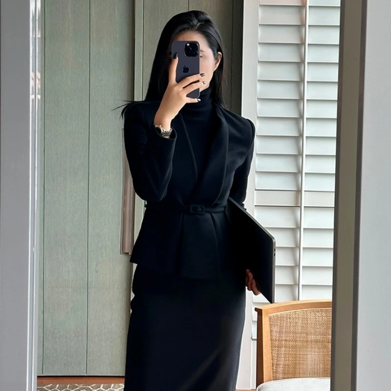 

Women's Vintage Casual Tie Up Suit Jacket Half Skirt Set with Black Hepburn Style Waist Cinching Suit Half Skirt Two-piece Set