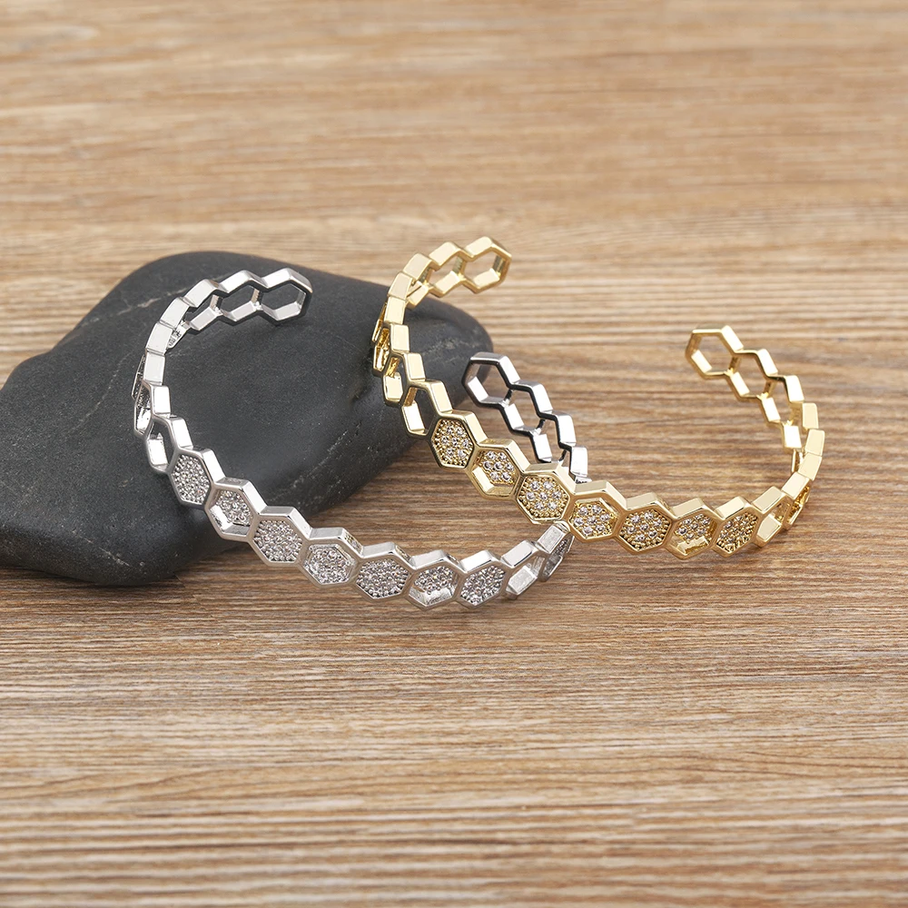 高品質】✨六角形✨ オシャレ 可愛いブレスレットD 弱々しく 1.0ct