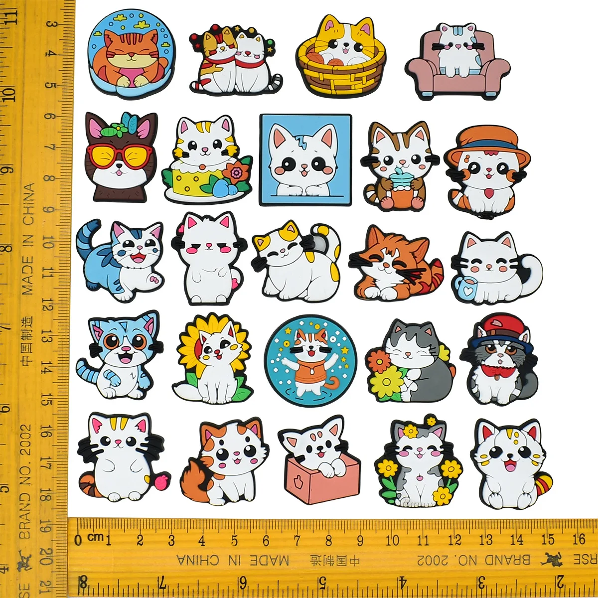 Adorable Cat Shoe Charms - Perfect Accessories for Sandals and Gifts for Cat Lovers