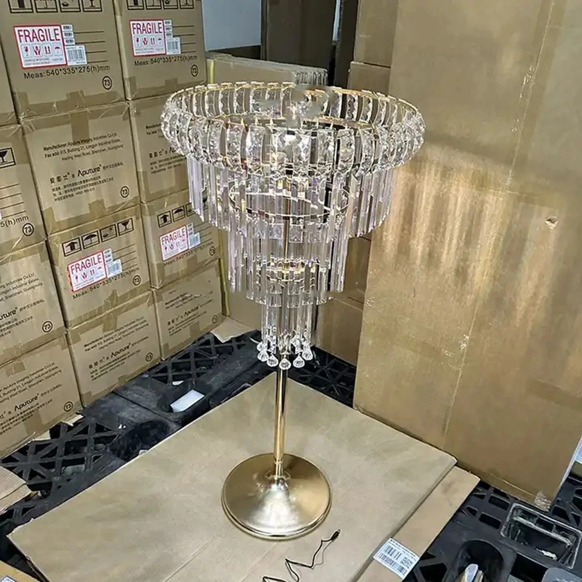 

Wholesale Tall Table Top Metal Gold Chandelier For Wedding Centerpieces Tall Gold Metal Round Flower Stand