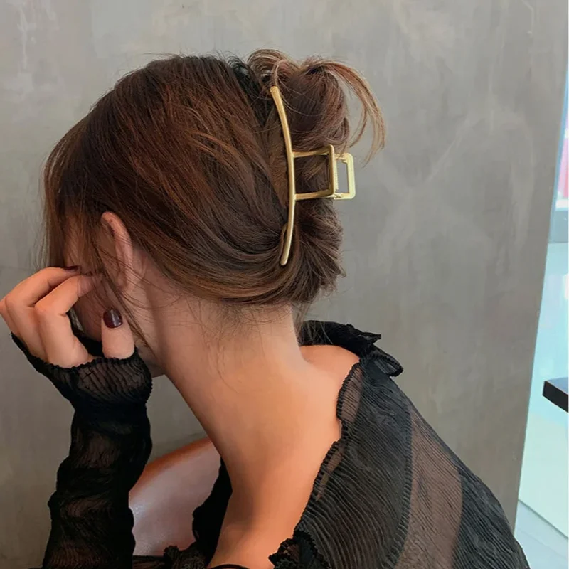 Hair clip Women Hollow Geometric Metal Claw Cross Hairpin Headband Non Slip Accessories