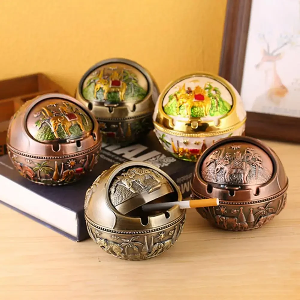 Portable Ashtray Windproof Ash Tray Vintage Zinc Alloy Flower Pattern Globe-Cigarette Ashtray Lid-Tabletop