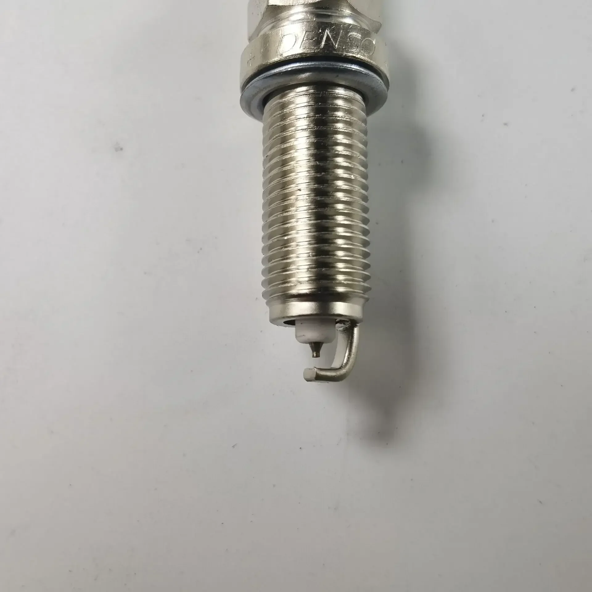 Spark Plug 4 PCS 90919-01253 SC20HR-11 For Toyota Prius Scion Lexus