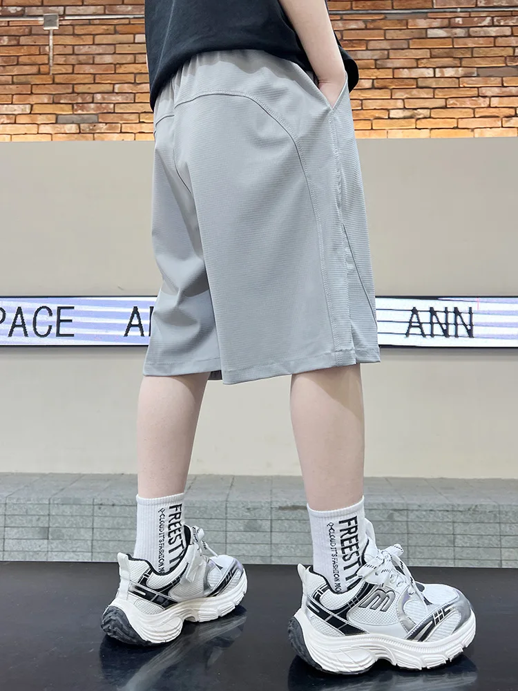 

One Piece Dropshipping Boys' Pants2024Summer Leisure Crawler Older Boy Quick-Drying Shorts Wholesale