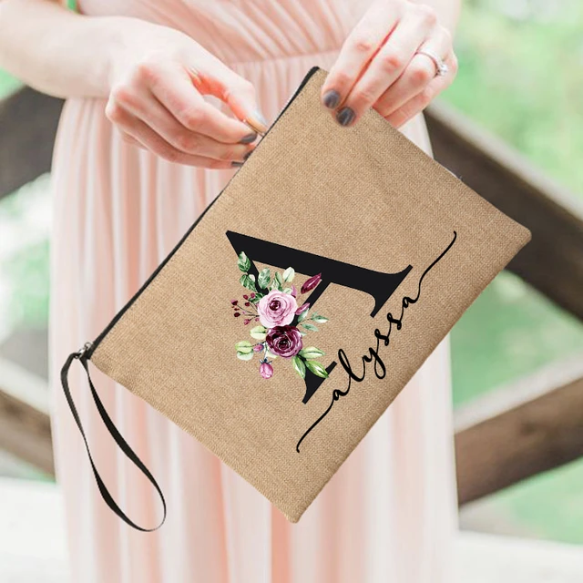 Regalos de cumpleaños para amigas, bolsa de playa con bolsa de maquillaje,  bolsa de mano con iniciales florales para mujer, regalos personalizados