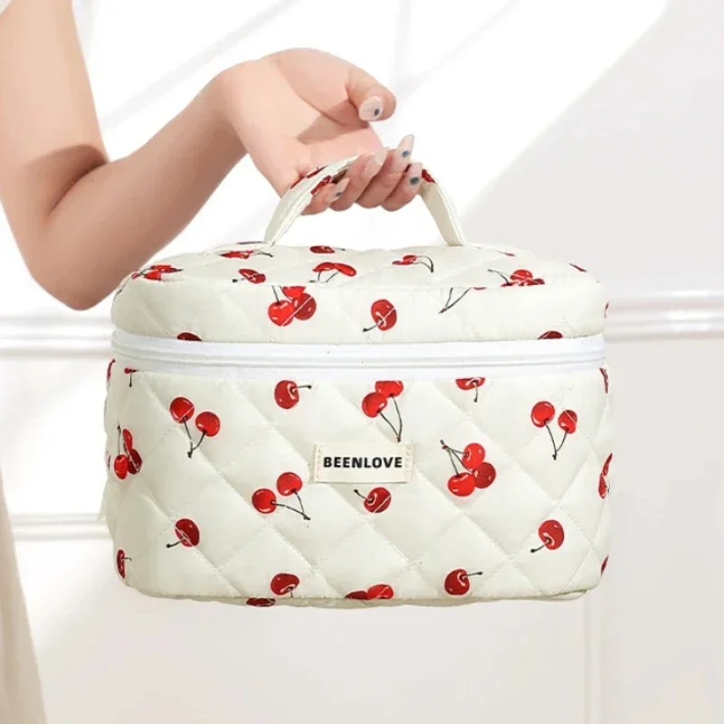 Storage Organizer Cherry Printing Makeup Bag Quilted Cosmetic Pouch Large Travel Cosmetic Bag Cute Cotton Makeup Pouch